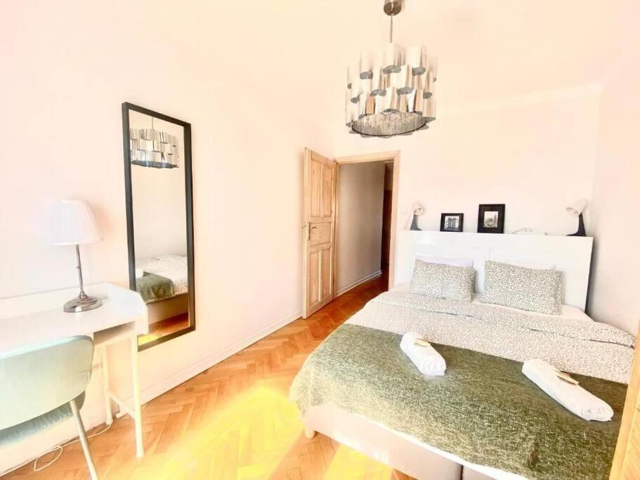 Apartment With National Stadion View, Free Parking Varsóvia Exterior foto